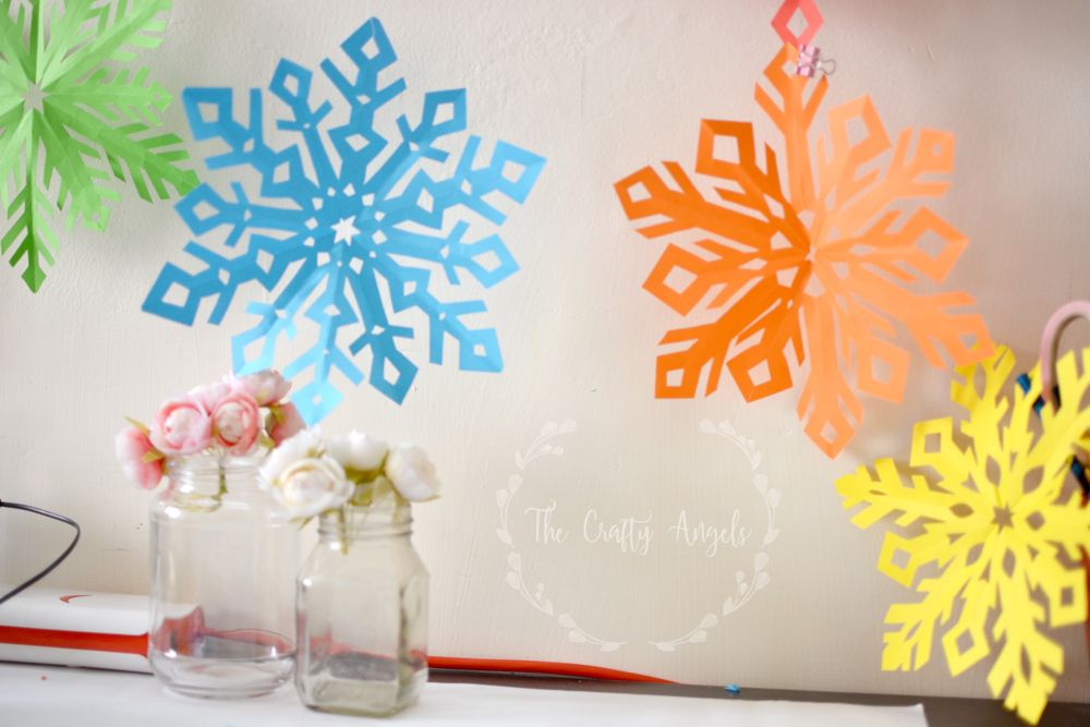 paper snowflakes decoration ideas 