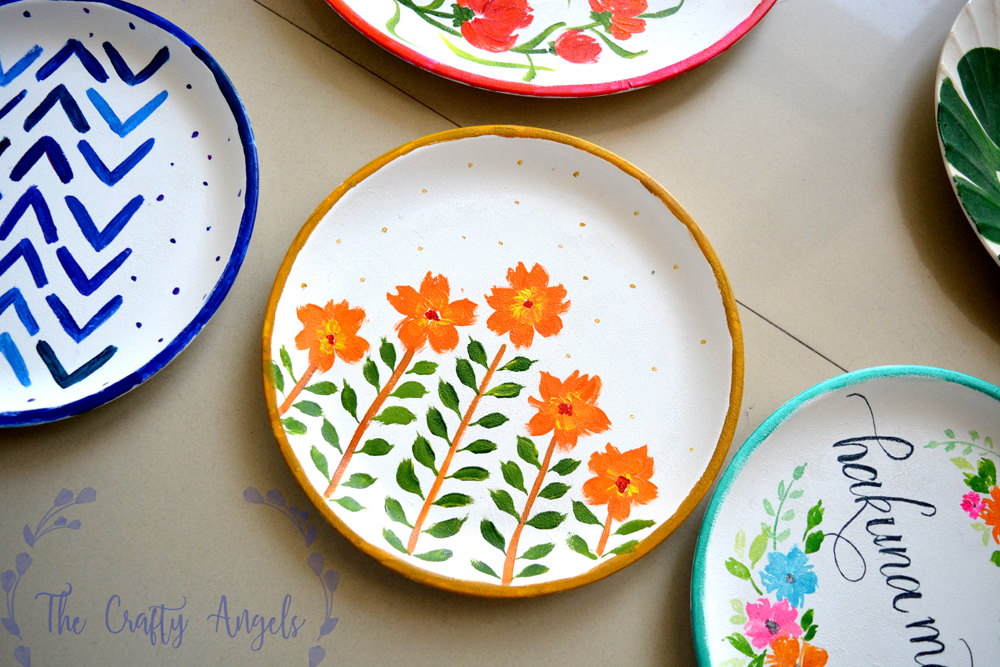 modern floral illustration wall plates