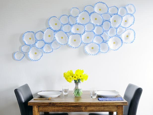 Creative ideas to decorate blank wall