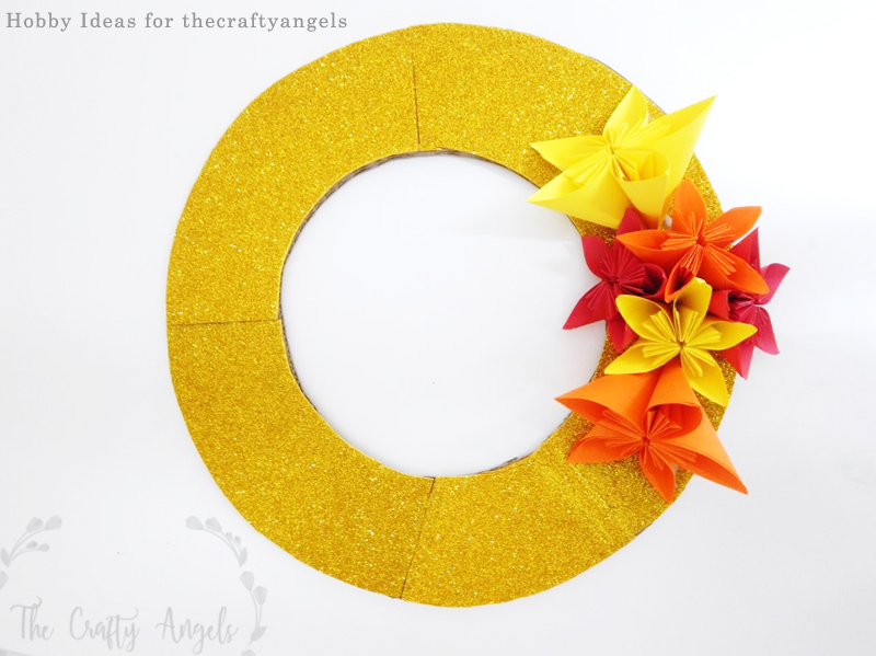 Kusudama Paper Flower Christmas Wreath Tutorial The Crafty Angels