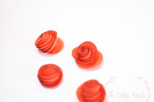 Swirl paper roses tutorial » The Crafty Angels