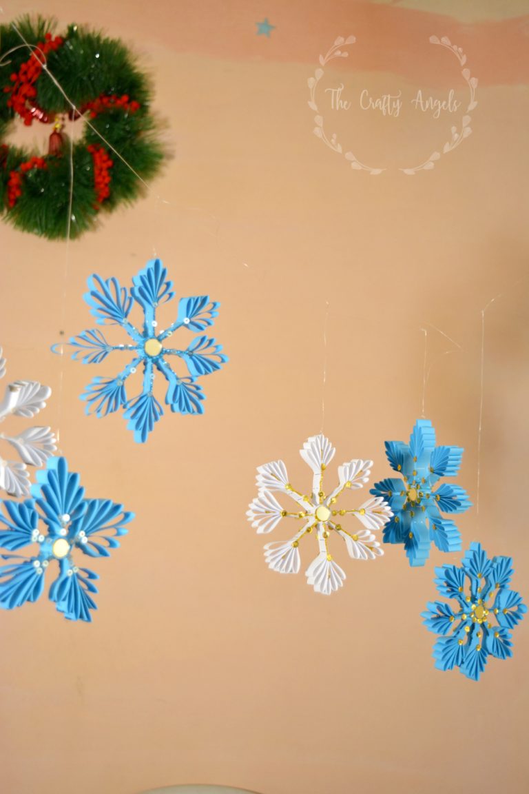 DIY Paper snowflakes Christmas Ornaments Tutorial