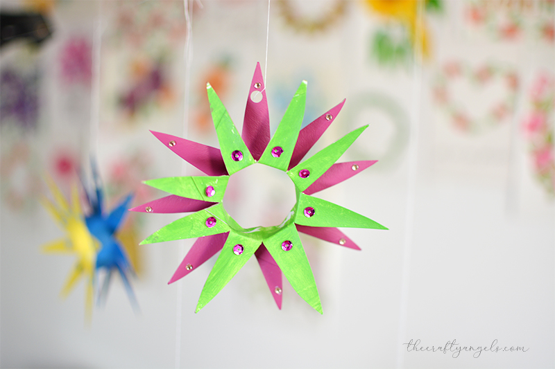Beautiful Recycled Christmas Star DIY toilet paper roll christmas start paper snowflake kids craft